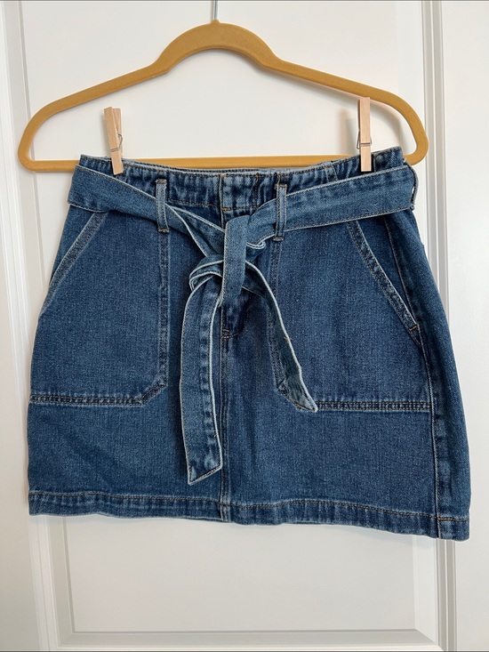 Dresses & Skirts - Forever 21 Denim Mini Skirt Size Medium Belted High Rise Utility Pockets